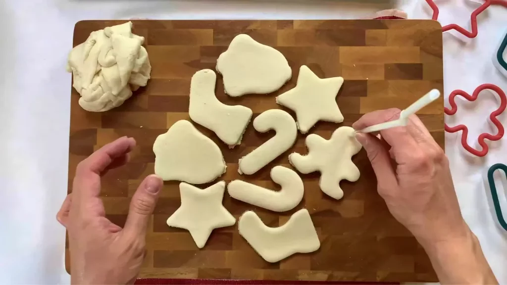 Preparing the Salt Dough