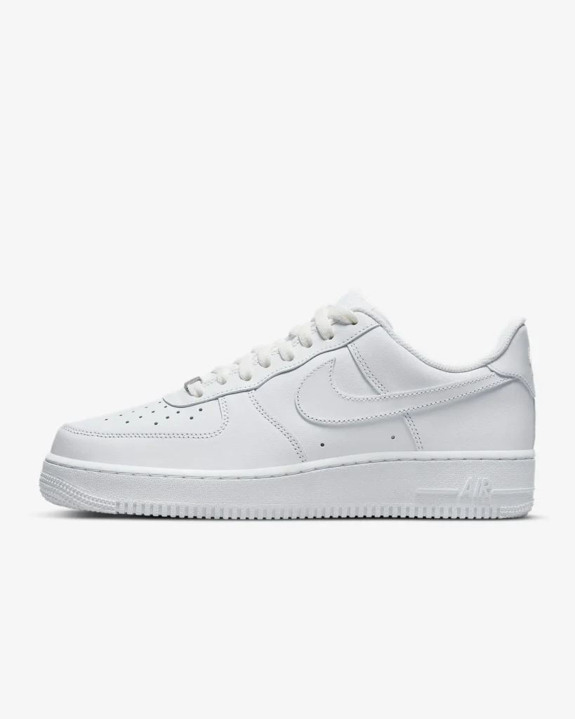 The Definitive Guide to the Best White Sneakers for Men in 2025